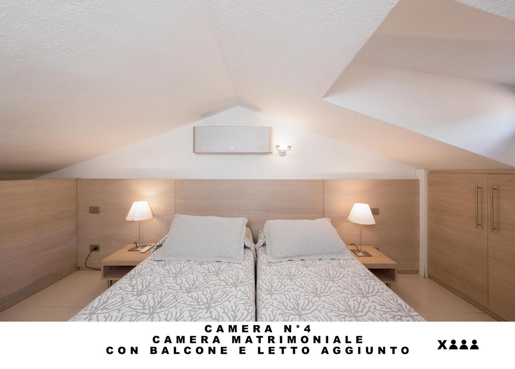 Affittacamere Lo Scoglio 蒙特罗索阿尔马雷 外观 照片